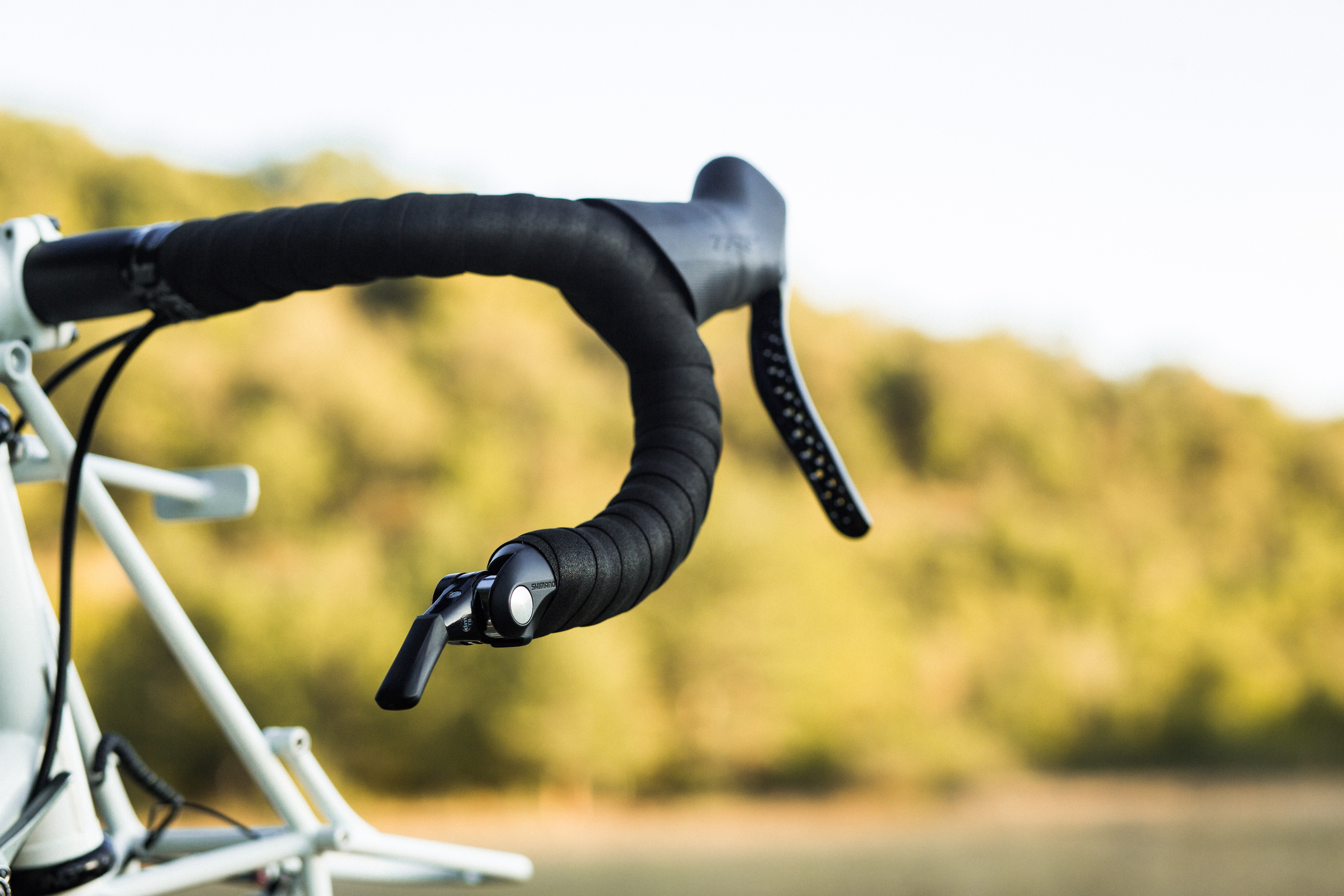 PechTregon-velo-GravelTour-blanc-par-AubinBERTHE-Bidaia-35