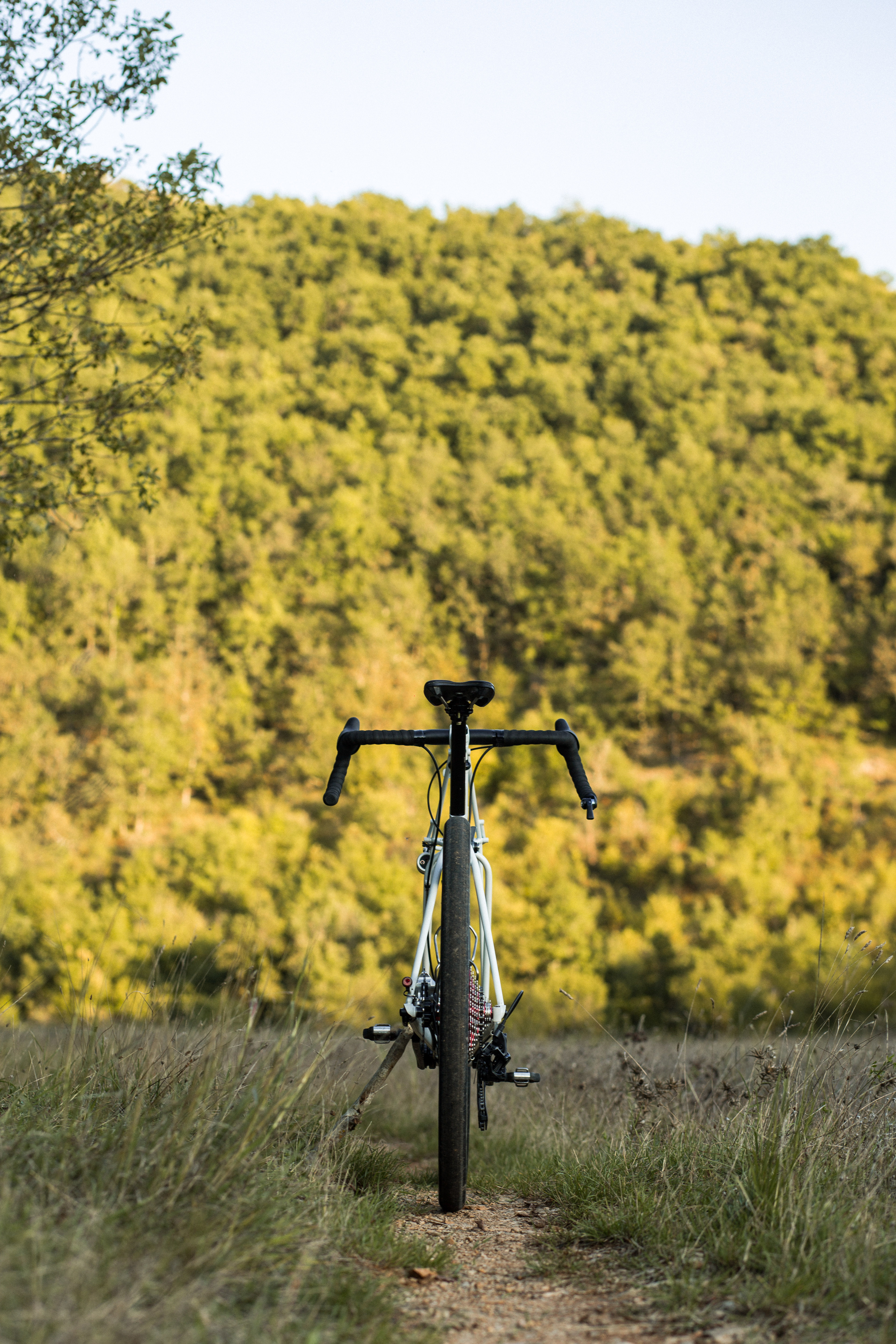 PechTregon-velo-GravelTour-blanc-par-AubinBERTHE-Bidaia-46