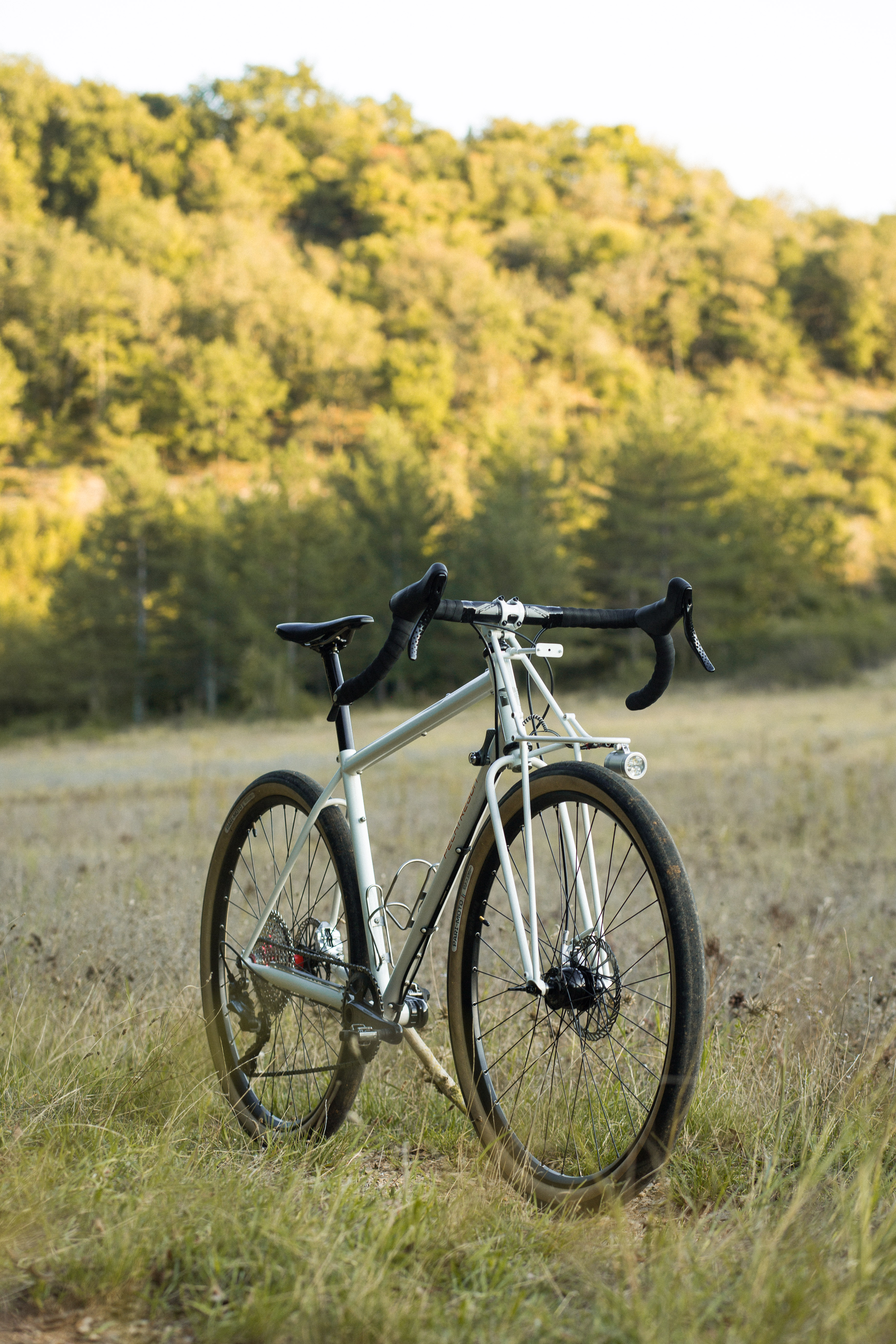 PechTregon-velo-GravelTour-blanc-par-AubinBERTHE-Bidaia-48
